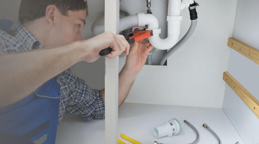 Expert burst pipe repair services in Epps, LA